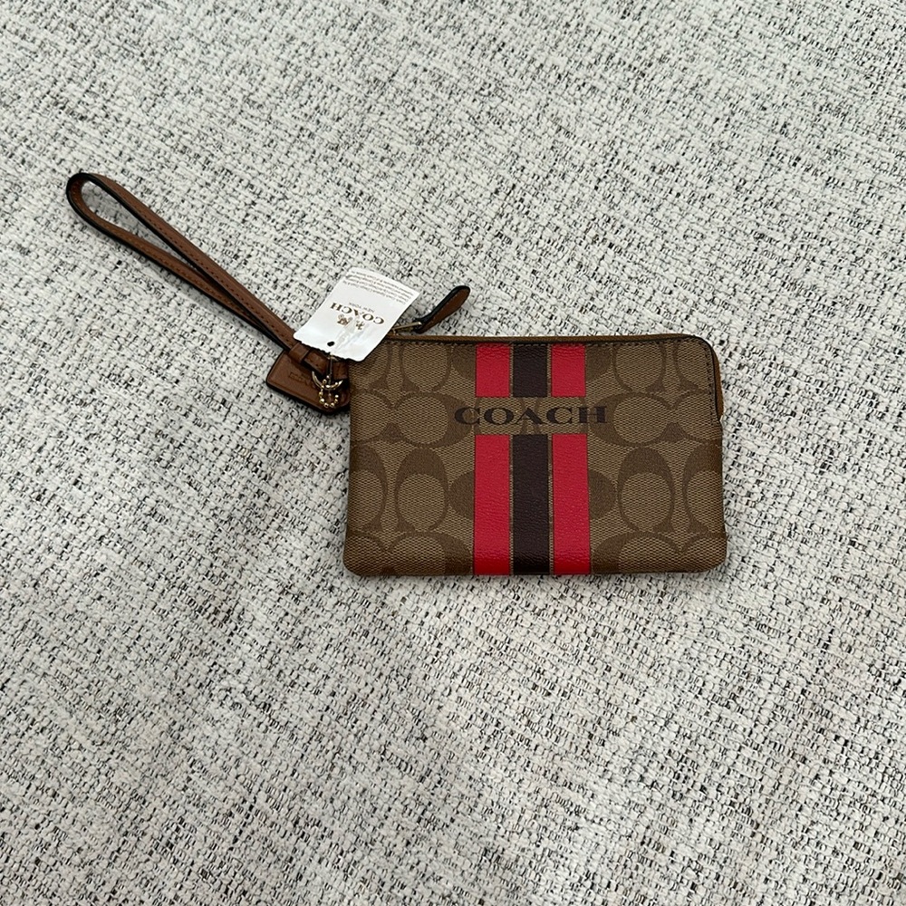Coach wristlet NWT